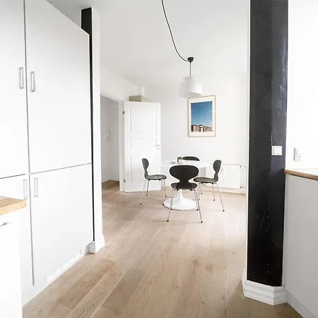 Beautiful 2-bed Copenhagen